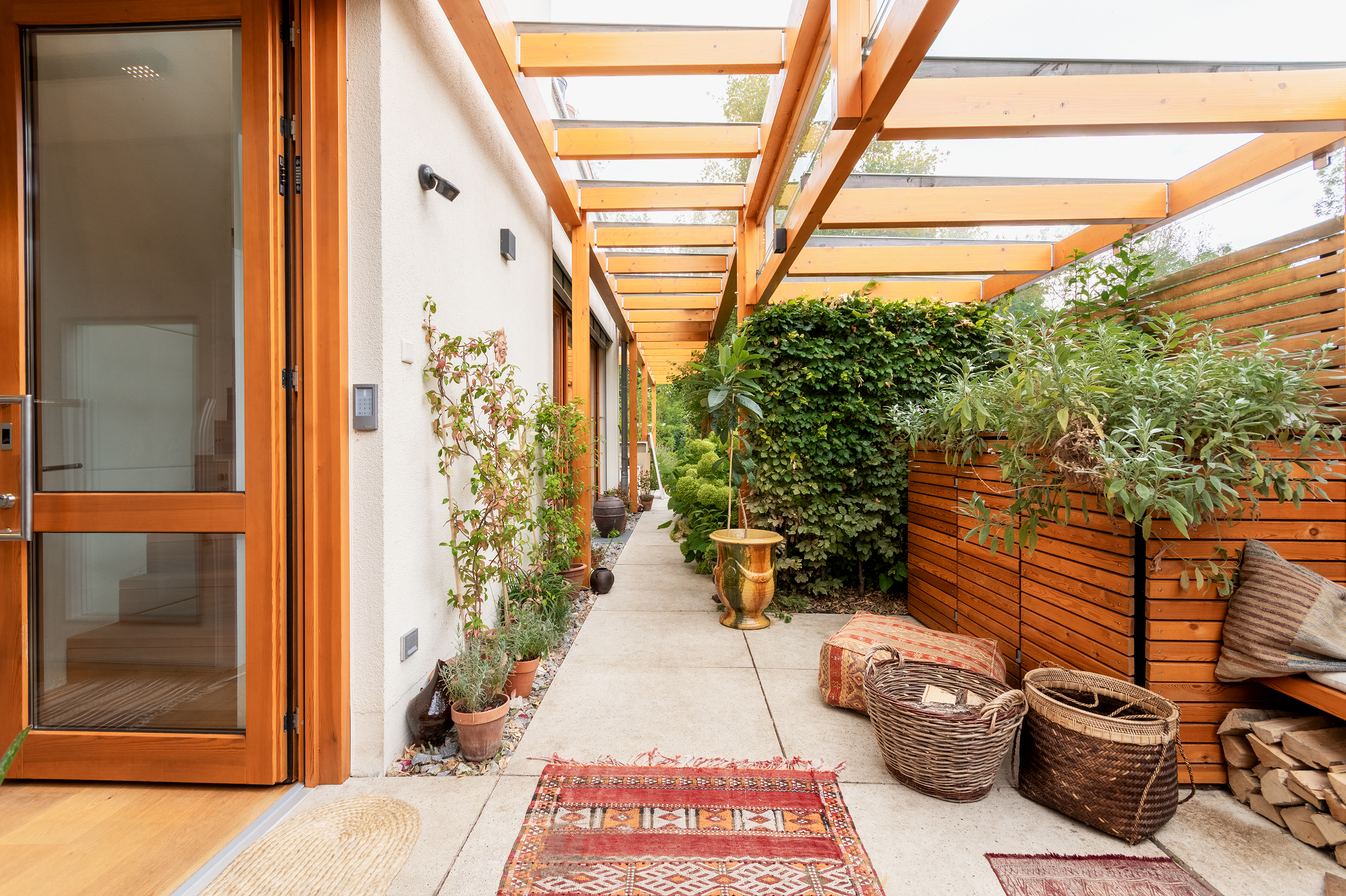  Eco-Conscious Living with Comfort: High-Quality Passive House with Elevator - 物件實景