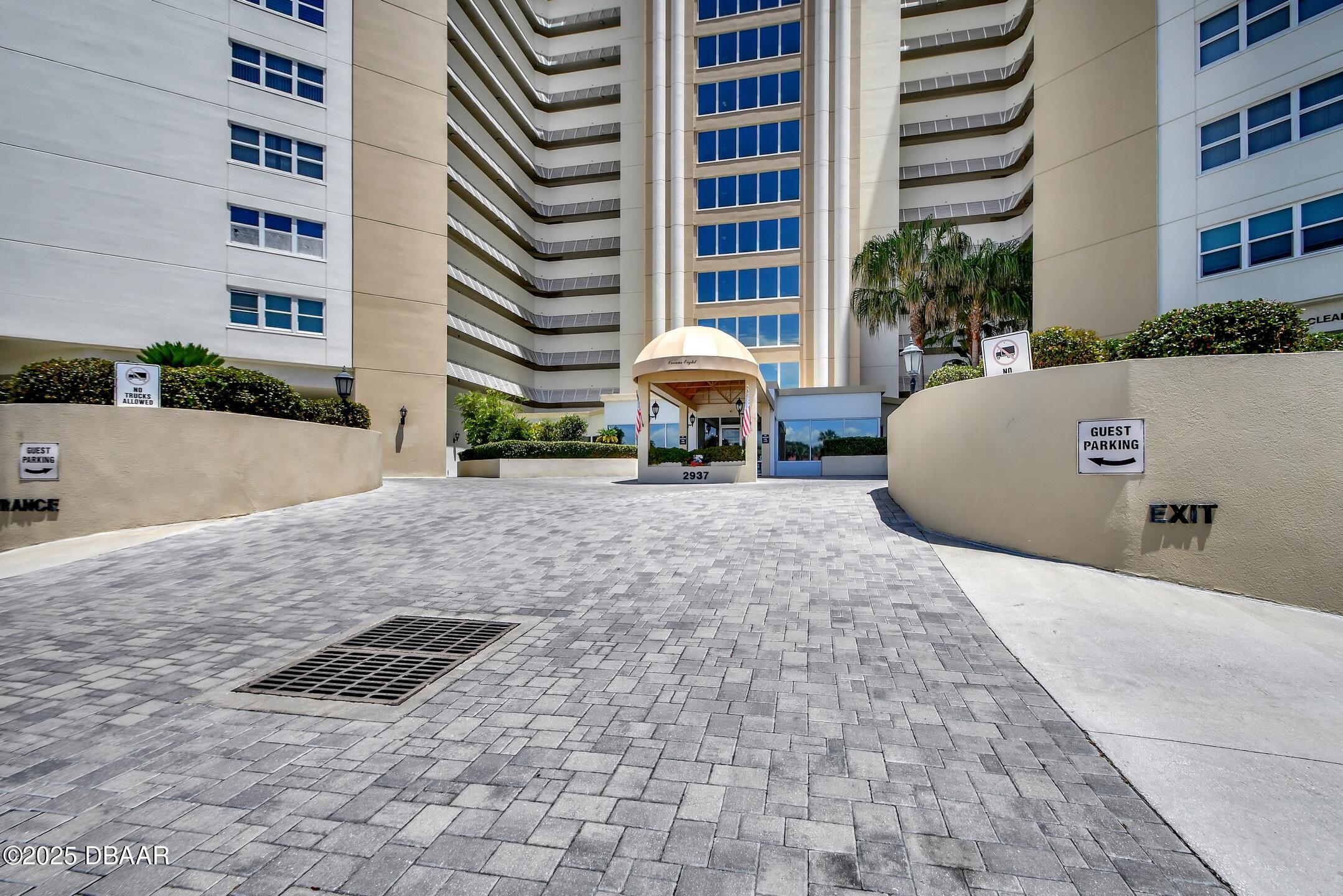 Daytona Beach, Florida, 32118, United States, 2 Bedrooms Bedrooms, ,2 BathroomsBathrooms,Residential,For Sale,1906573