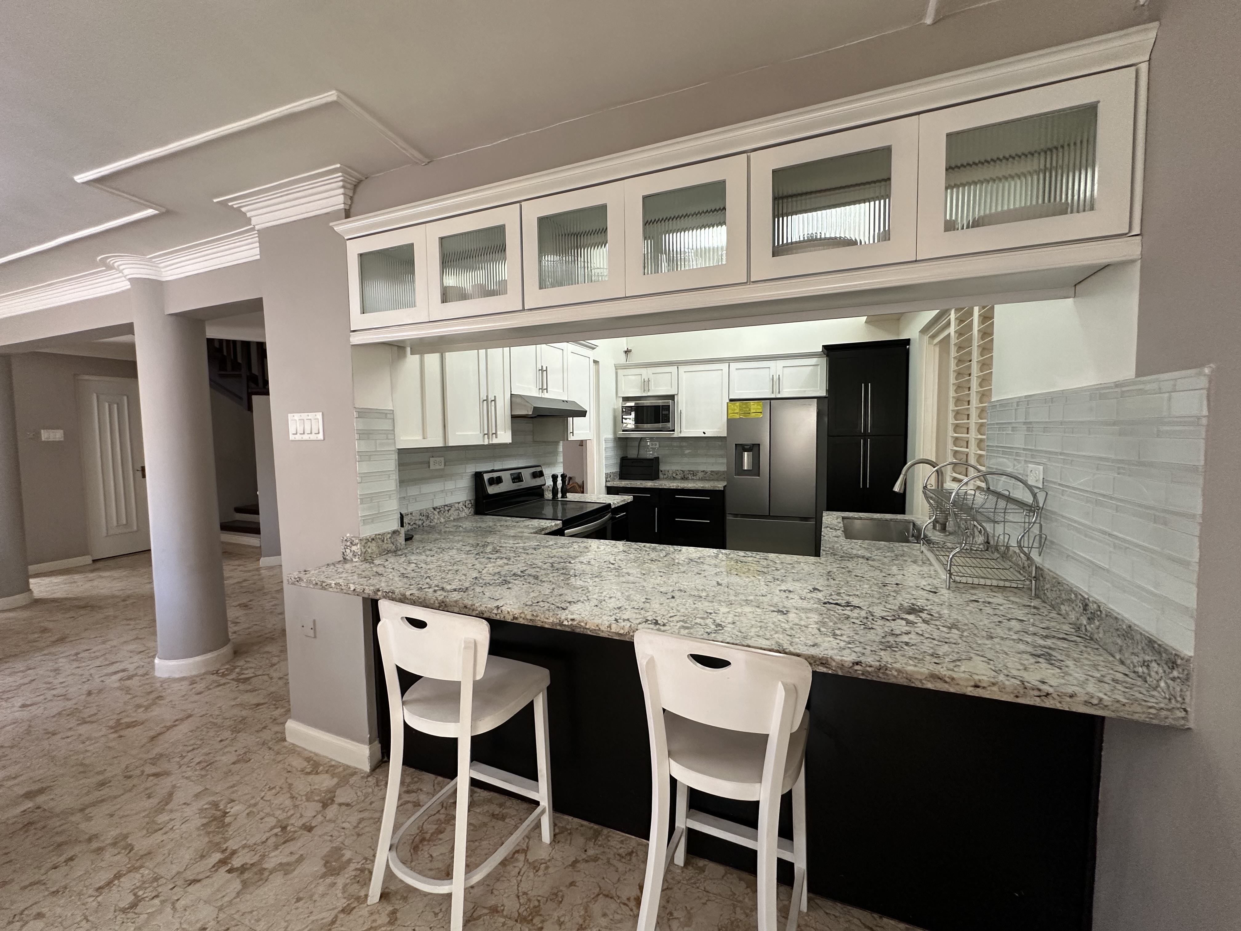 Kingston 6, JM, 3 Bedrooms Bedrooms, ,4 BathroomsBathrooms,Residential,For Sale,1901284