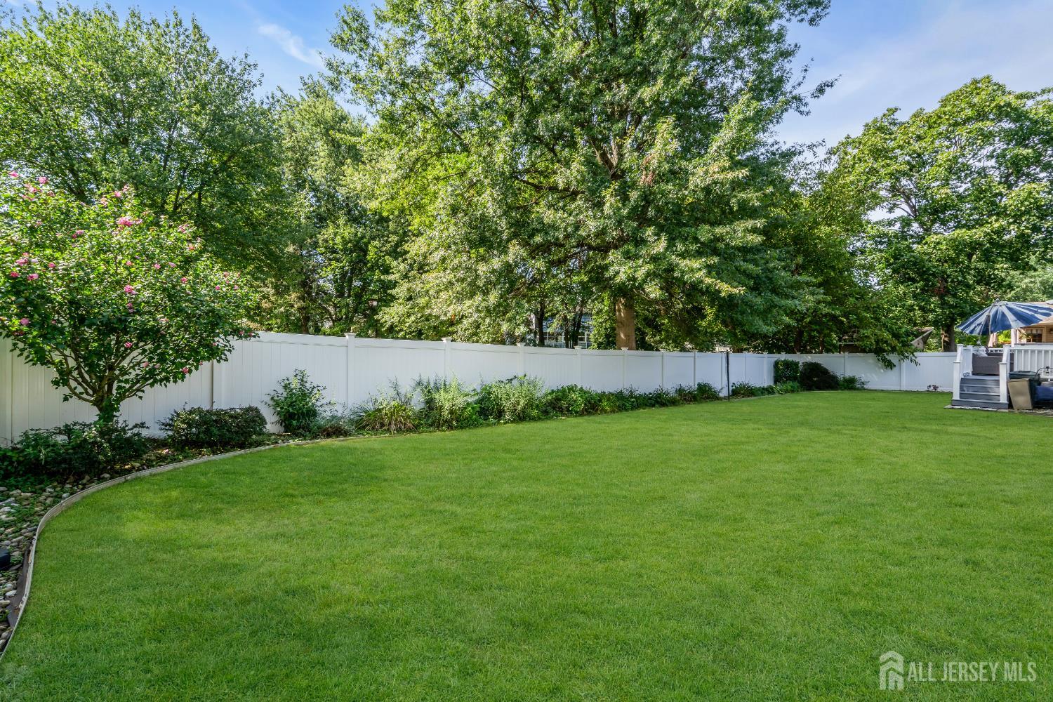South Plainfield, New Jersey, 07080, United States, 3 Bedrooms Bedrooms, ,3 BathroomsBathrooms,Residential,For Sale,1939790