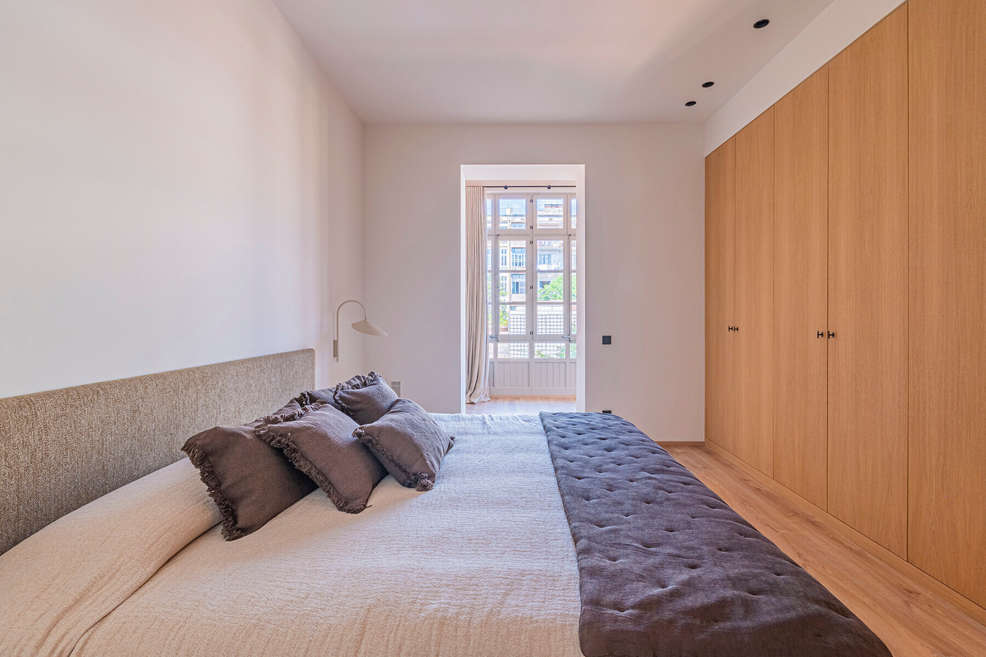  Refurbished modernist apartment in Eixample with luxury finishes - 物件實景