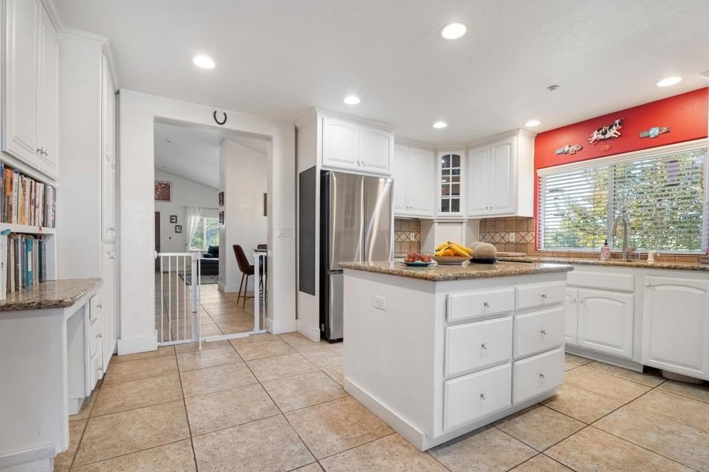 24610 Pappas Rd, Ramona, California, 92065, United States, 3 Bedrooms Bedrooms, ,3 BathroomsBathrooms,Residential,For Sale,24610 Pappas Rd,1653072