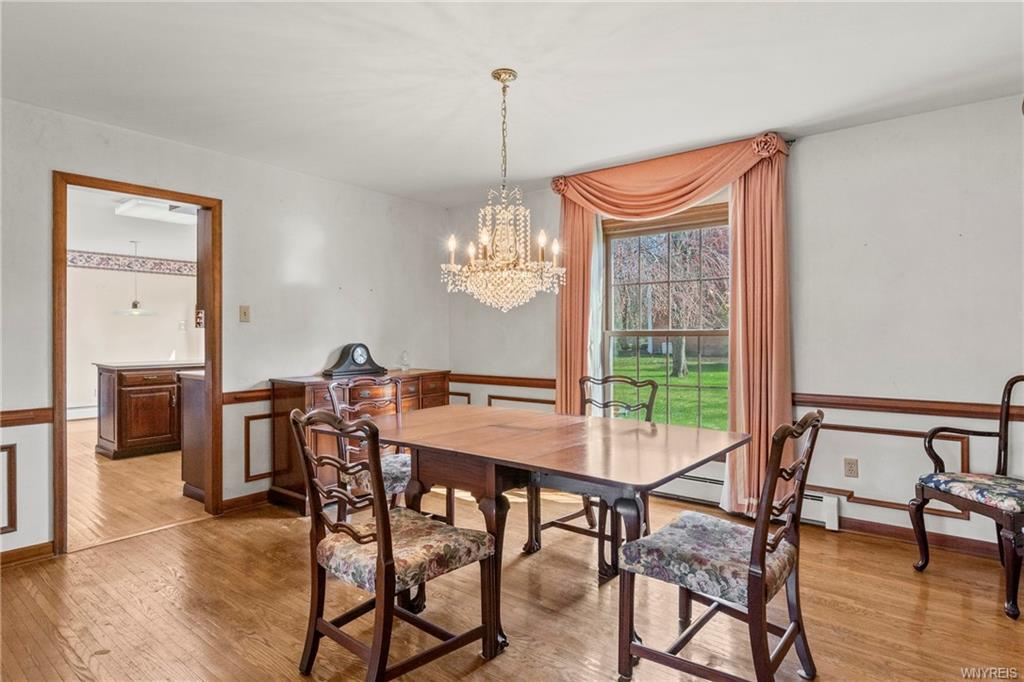 Lewiston, New York, 14092, United States, 5 Bedrooms Bedrooms, ,3 BathroomsBathrooms,Residential,For Sale,1849954