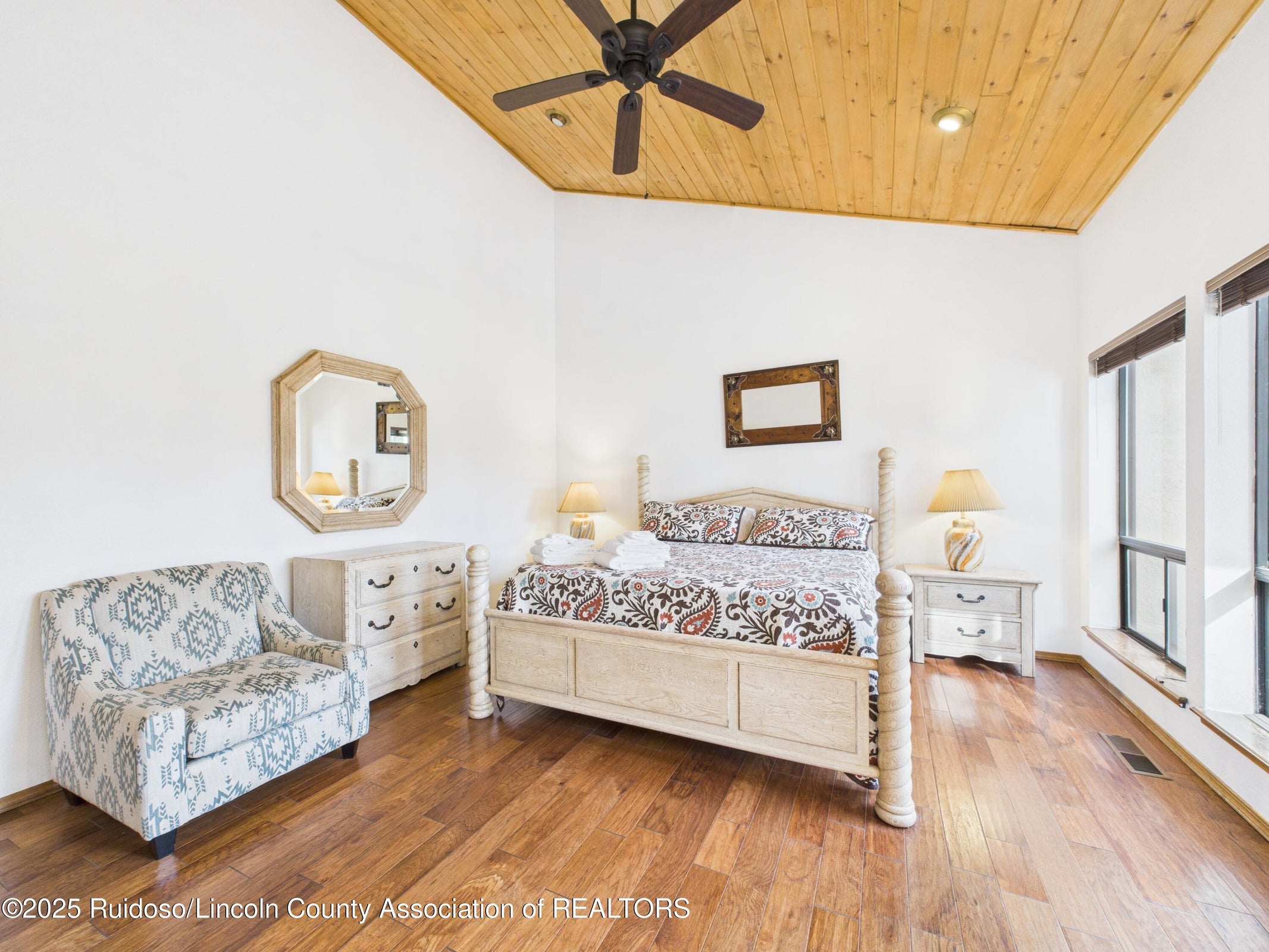 Ruidoso, New Mexico, 88345, United States, 5 Bedrooms Bedrooms, ,4 BathroomsBathrooms,Residential,For Sale,2006103