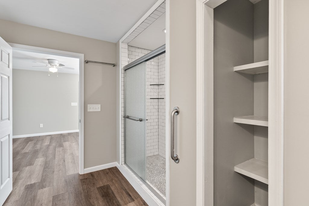 Blue Ridge, Georgia, 30513, United States, 3 Bedrooms Bedrooms, ,2 BathroomsBathrooms,Residential,For Sale,1987936