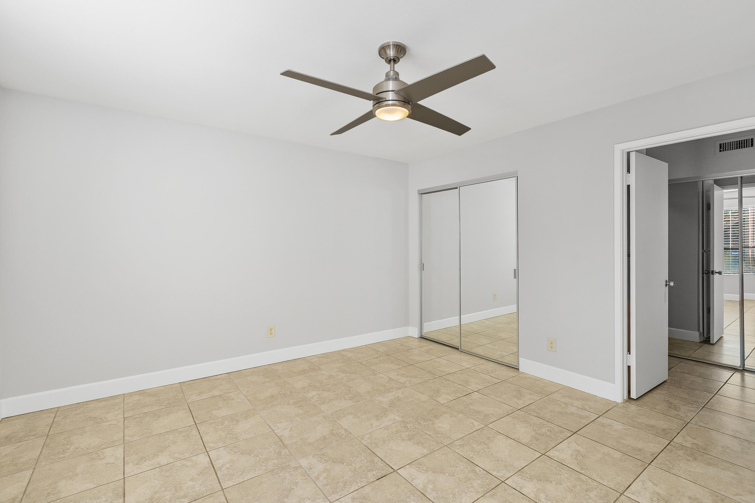 Palm Springs, California, 92264, United States, 3 Bedrooms Bedrooms, ,2 BathroomsBathrooms,Residential,For Sale,1998935