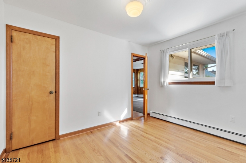 Clifton City, New Jersey, 07013-1523, United States, 3 Bedrooms Bedrooms, ,1 BathroomBathrooms,Residential,For Sale,1944968