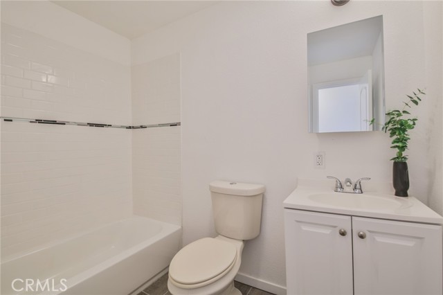 Los Angeles, California, 90044, United States, 3 Bedrooms Bedrooms, ,2 BathroomsBathrooms,Residential,For Sale,1887629