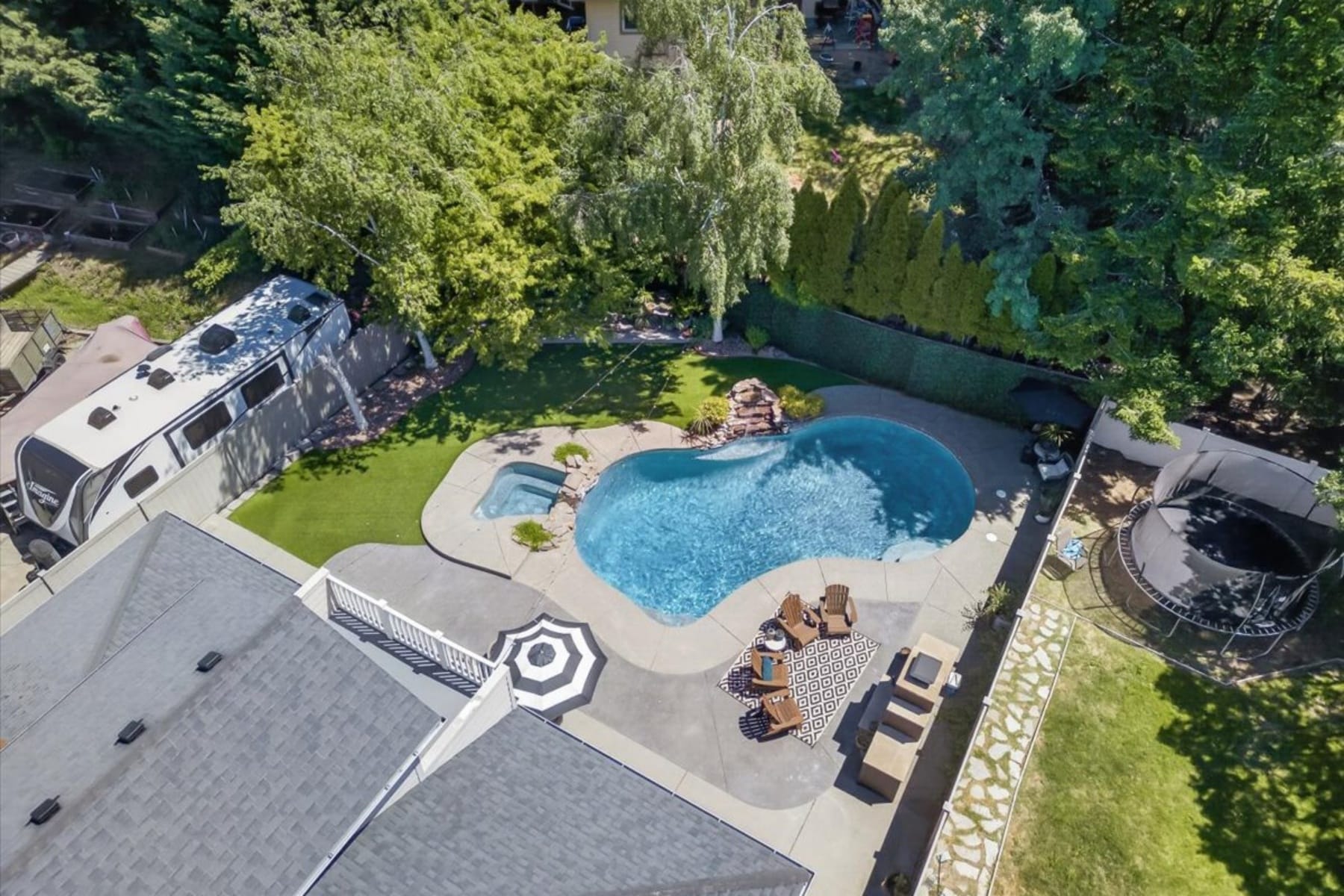  4573 Wolf Run Drive Medford, OR 97504 - 物件實景