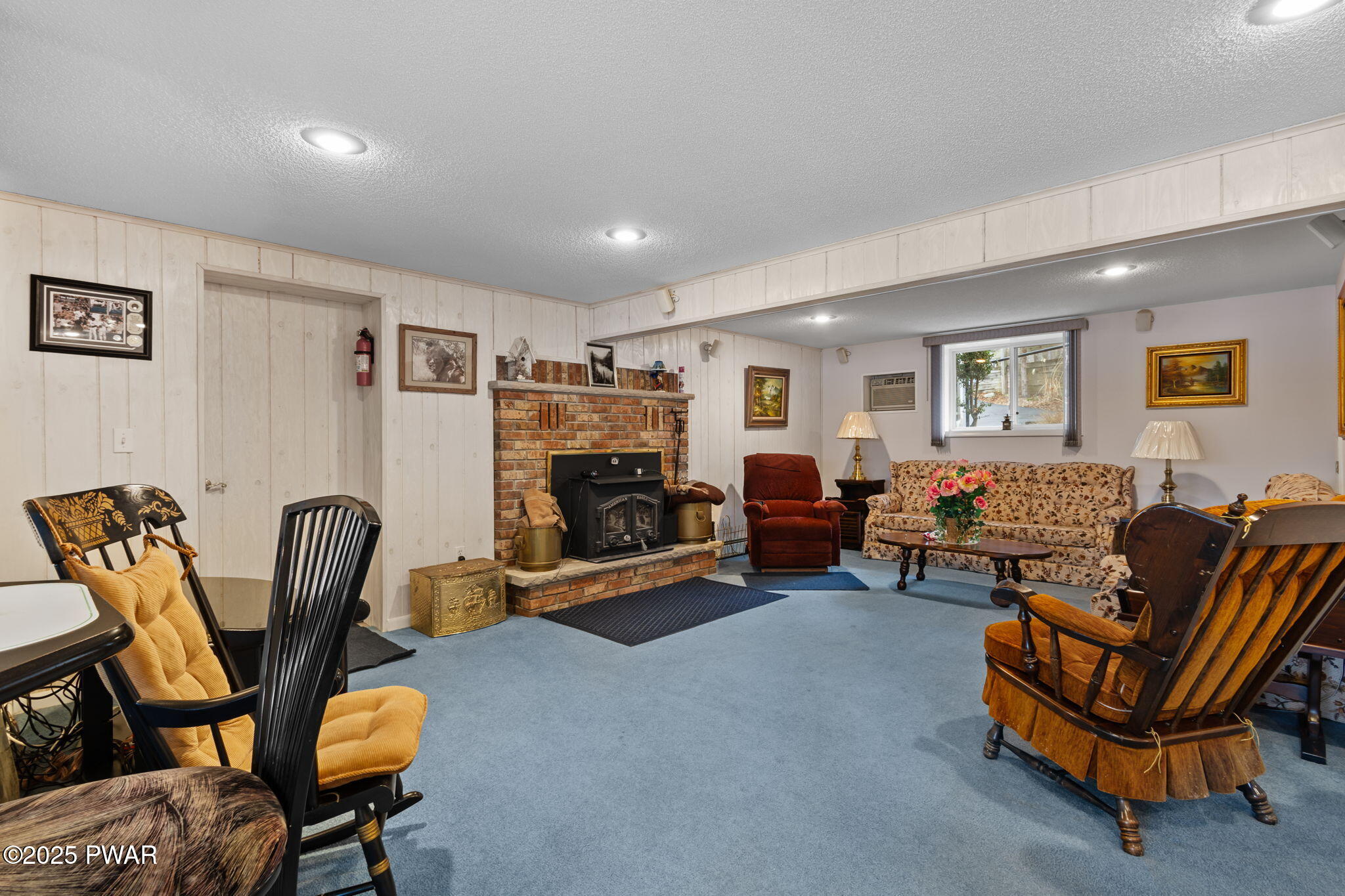 Lakeville, Pennsylvania, 18438, United States, 3 Bedrooms Bedrooms, ,3 BathroomsBathrooms,Residential,For Sale,1765507