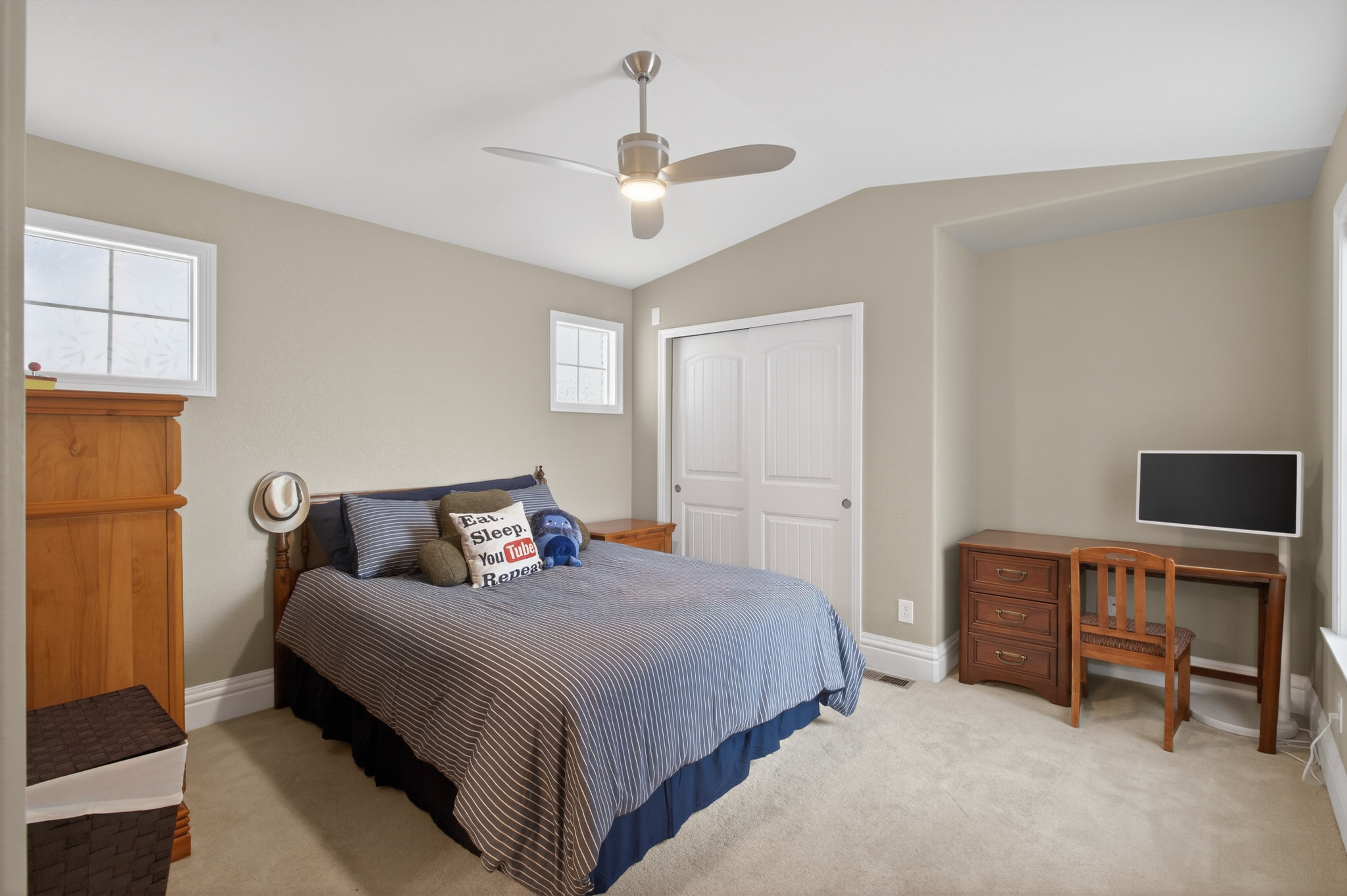  Backcountry Living: Open Space Views, Wet Bar Theater & Luxury Primary Suite - 物件實景