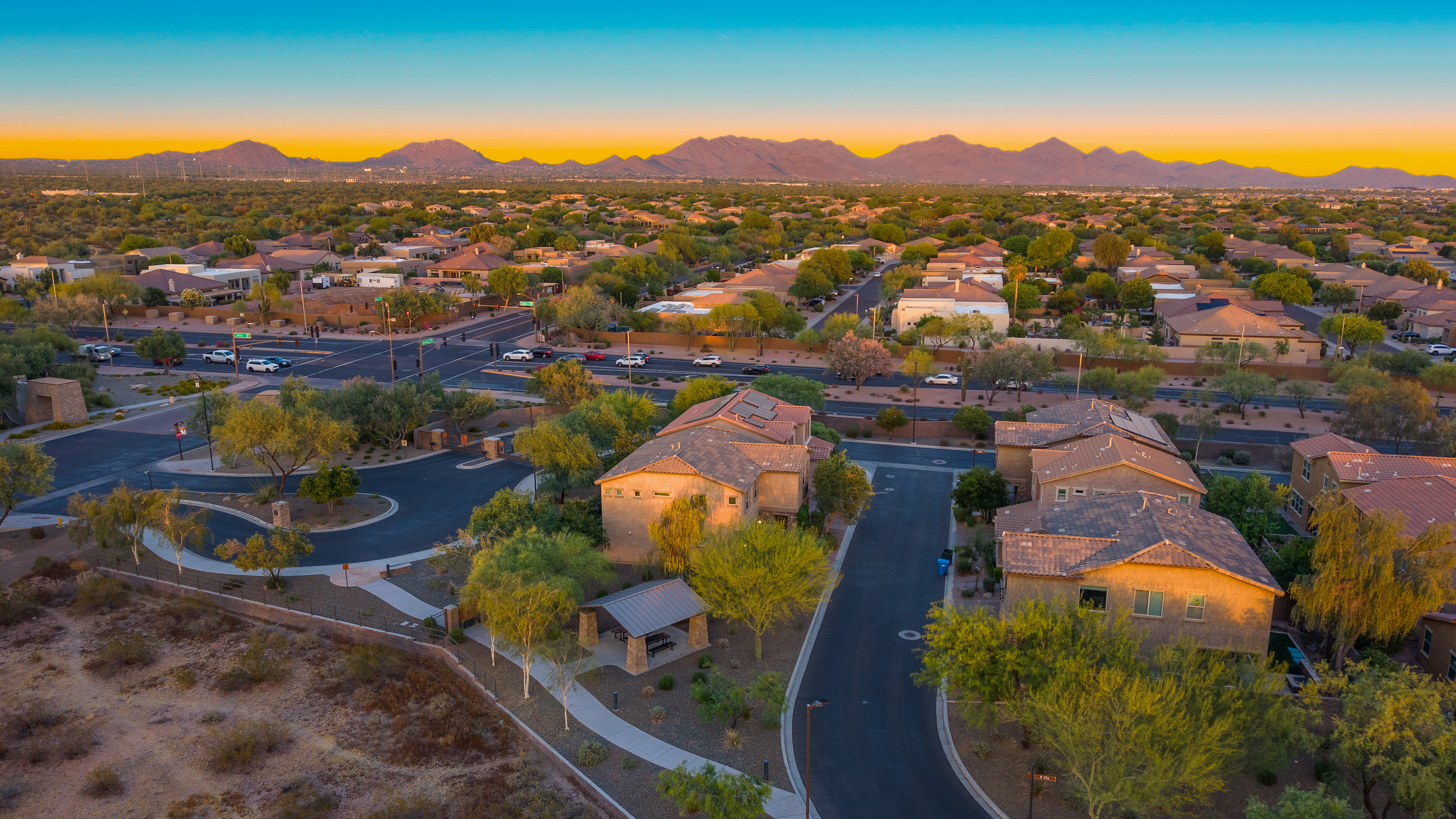  4724 E Parkside Lane  Phoenix, AZ - 物件實景