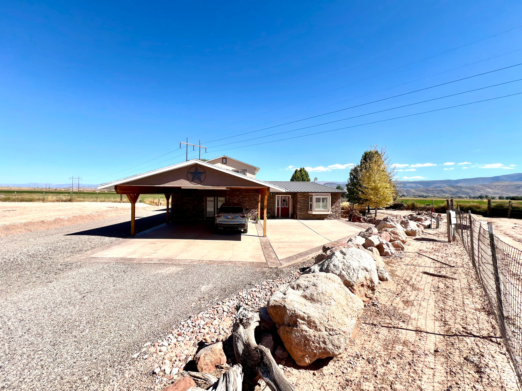Richfield, Utah, 84701, United States, 5 Bedrooms Bedrooms, ,3 BathroomsBathrooms,Residential,For Sale,1761886