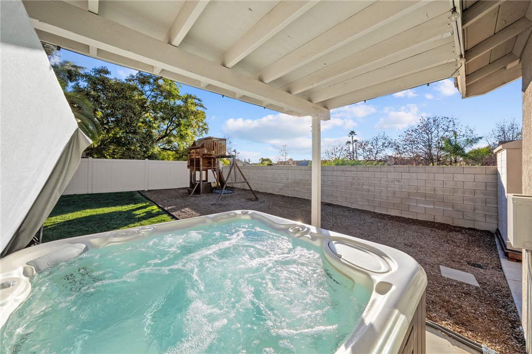 Winchester, California, 92596, United States, 3 Bedrooms Bedrooms, ,2 BathroomsBathrooms,Residential,For Sale,2010762