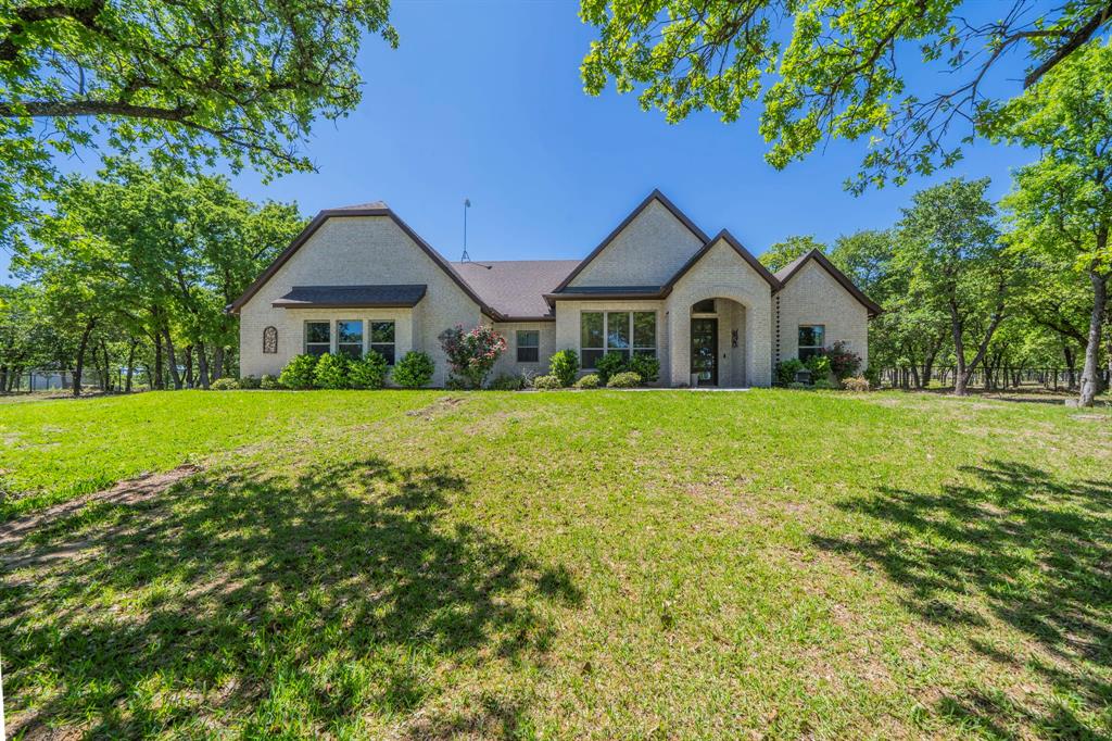 Poolville, Texas, 76487, United States, 4 Bedrooms Bedrooms, ,3 BathroomsBathrooms,Residential,For Sale,1944917