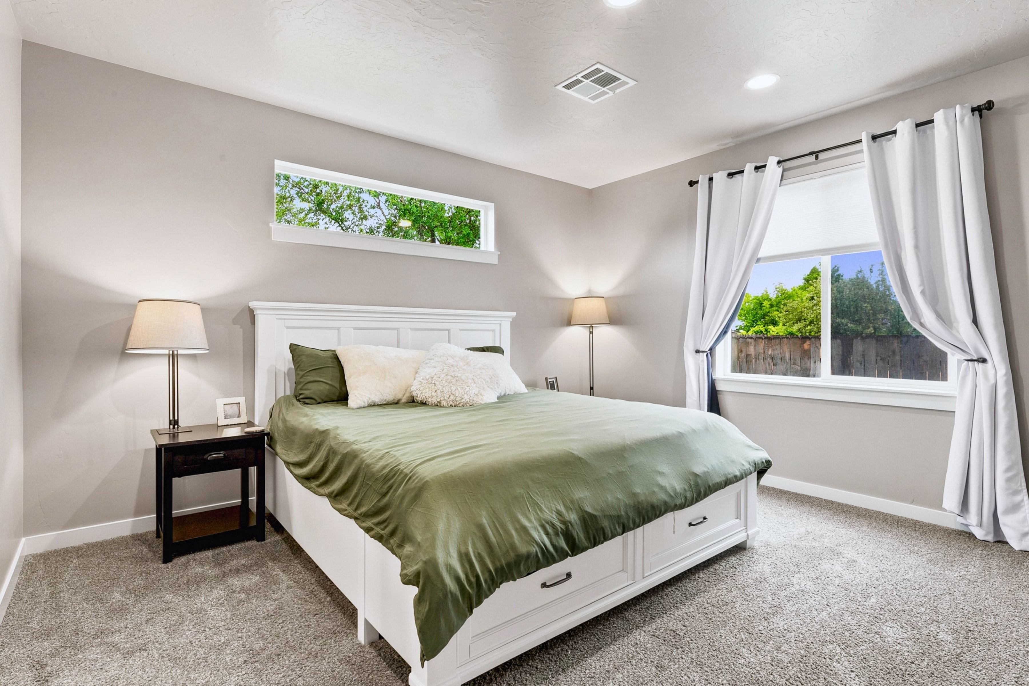  Modern Craftsman Offering Main-Level Primary & RV Parking - 物件實景