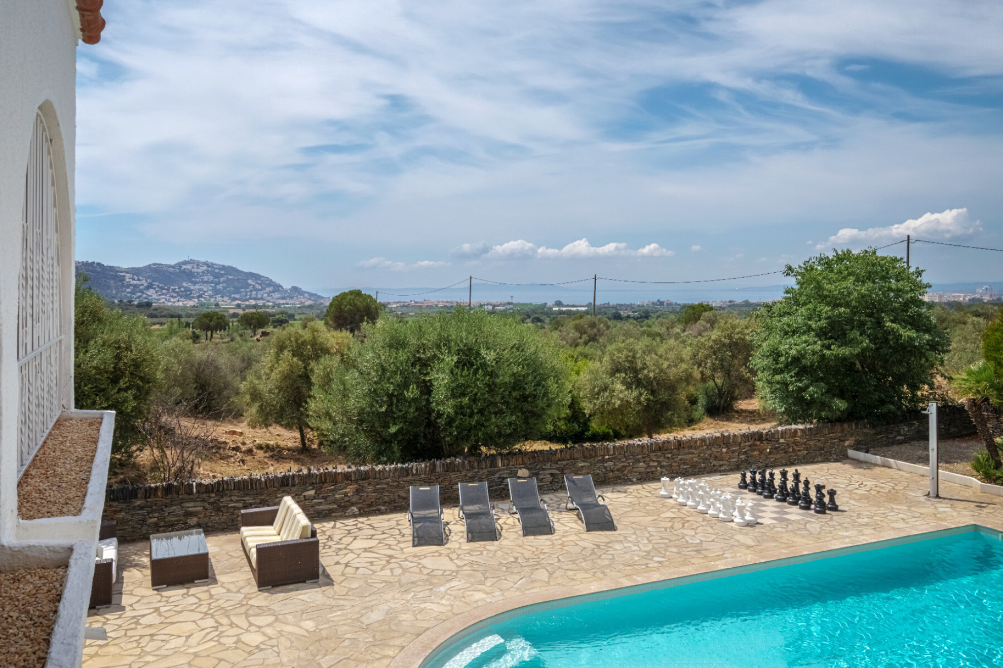  Andalusian style villa with fantastic pool area and views - 物件實景