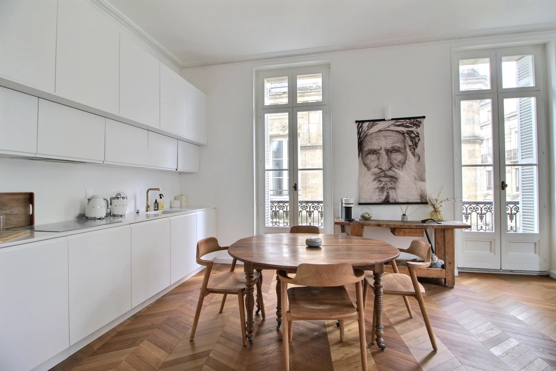 Bordeaux, New Aquitaine, 33000, FR, 2 Bedrooms Bedrooms, ,3 BathroomsBathrooms,Residential,For Sale,1827634