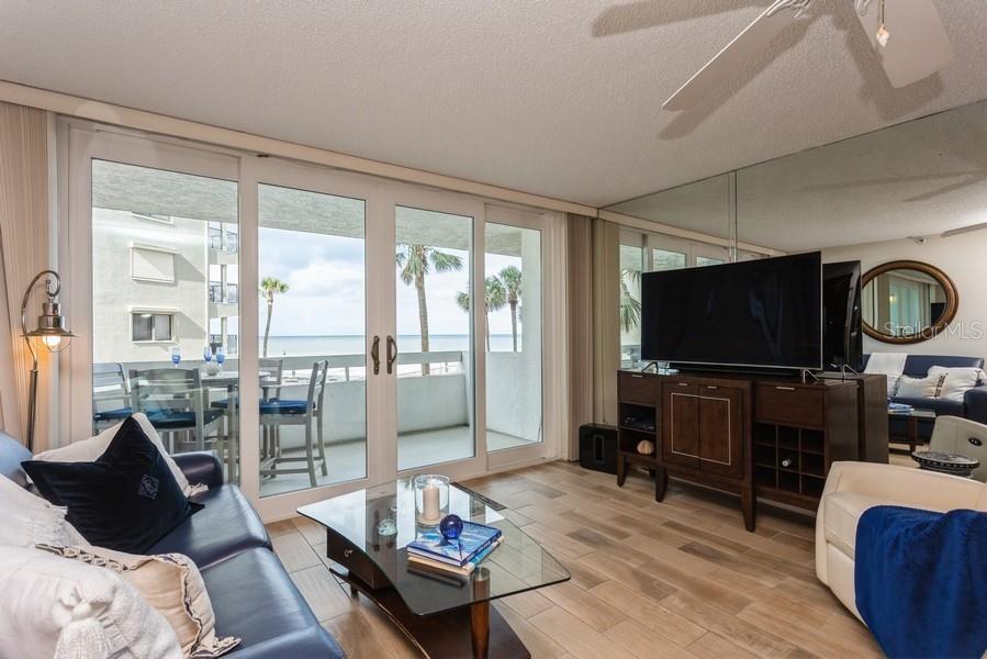 Redington Shores, Florida, 33708, United States, 2 Bedrooms Bedrooms, ,2 BathroomsBathrooms,Residential,For Sale,1838596