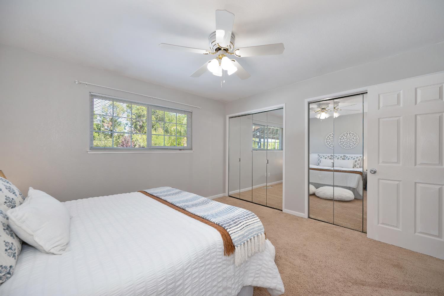 Orangevale, California, 95662, United States, 3 Bedrooms Bedrooms, ,2 BathroomsBathrooms,Residential,For Sale,1926180