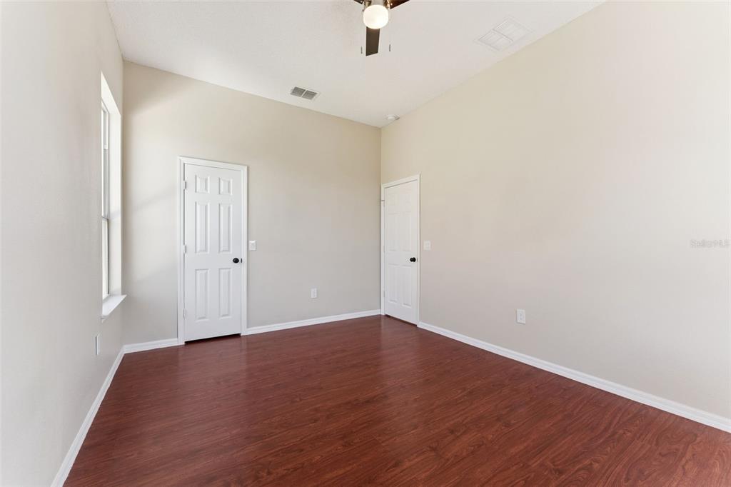 Orlando, Florida, 32824, United States, 4 Bedrooms Bedrooms, ,4 BathroomsBathrooms,Residential,For Sale,1987681