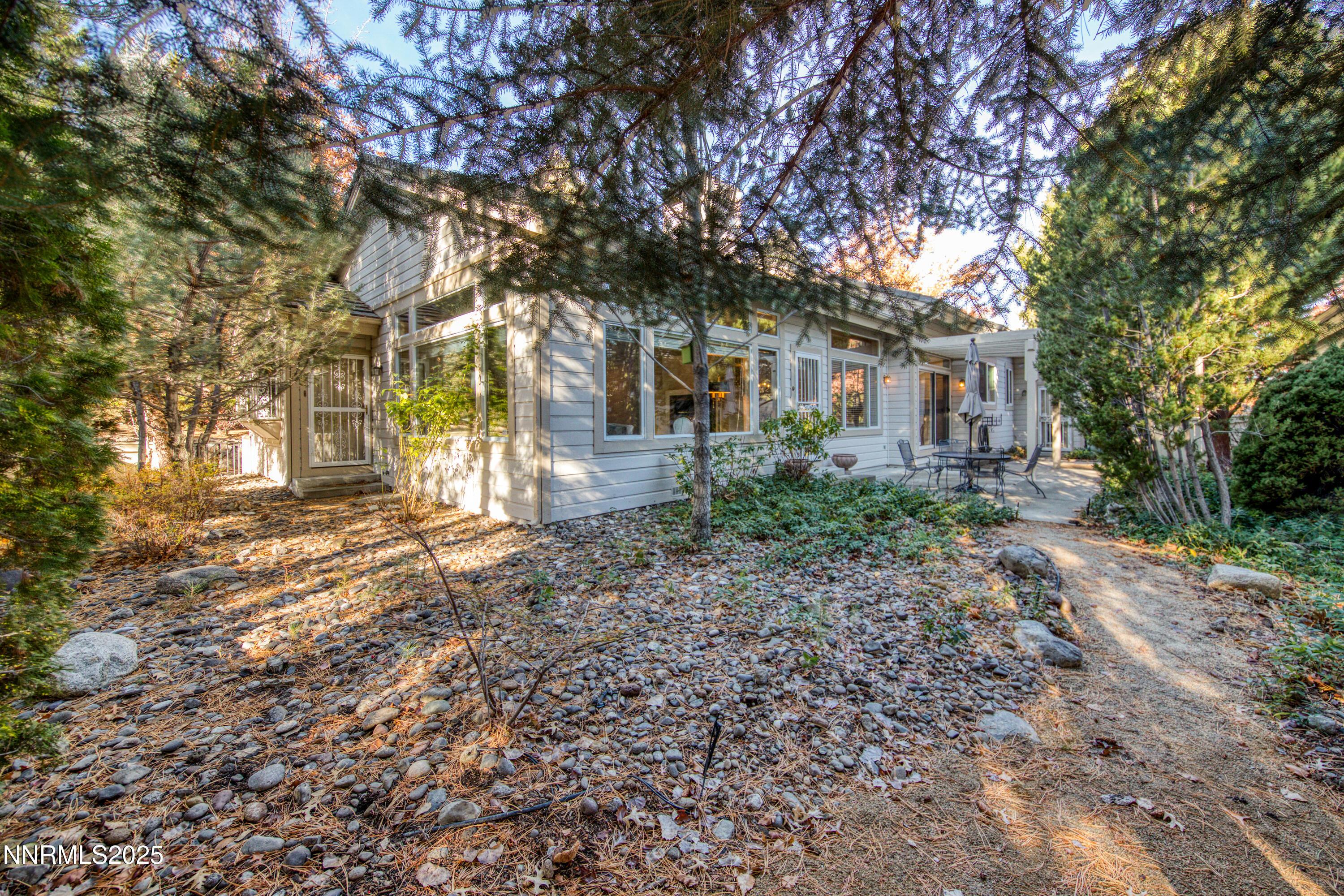 Reno, Nevada, 89519, United States, 2 Bedrooms Bedrooms, ,3 BathroomsBathrooms,Residential,For Sale,2003050