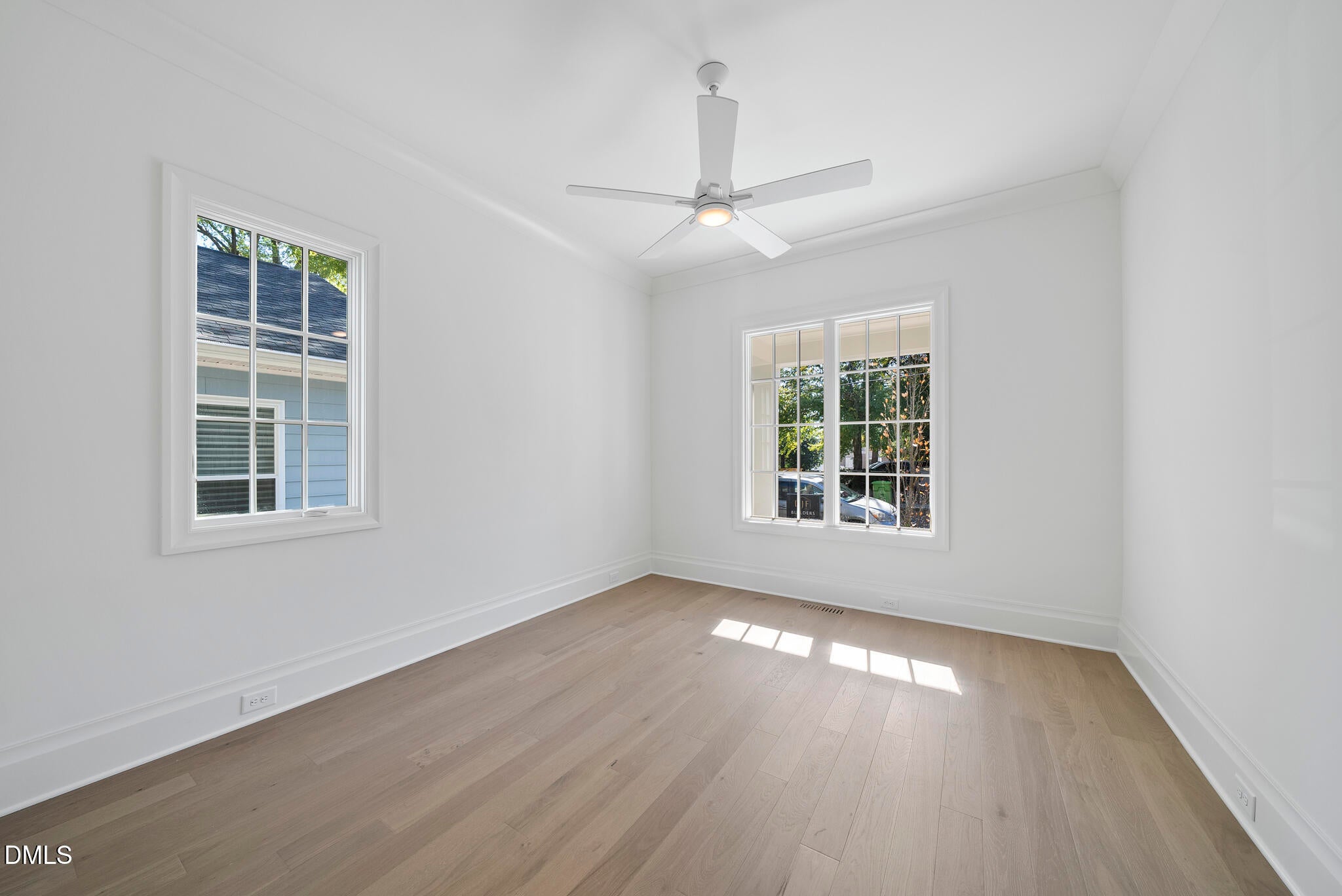 Raleigh, North Carolina, 27607, United States, 4 Bedrooms Bedrooms, ,3 BathroomsBathrooms,Residential,For Sale,1989727