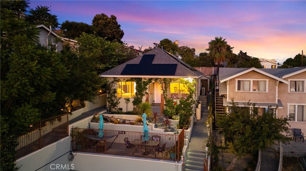 Los Angeles, California, 90063, United States, 3 Bedrooms Bedrooms, ,3 BathroomsBathrooms,Residential,For Sale,1938120