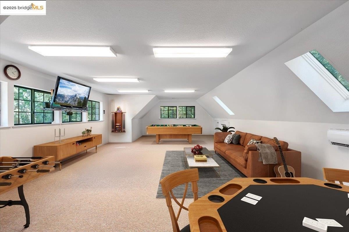 Twain Harte, California, 95383, United States, 4 Bedrooms Bedrooms, ,3 BathroomsBathrooms,Residential,For Sale,1908643