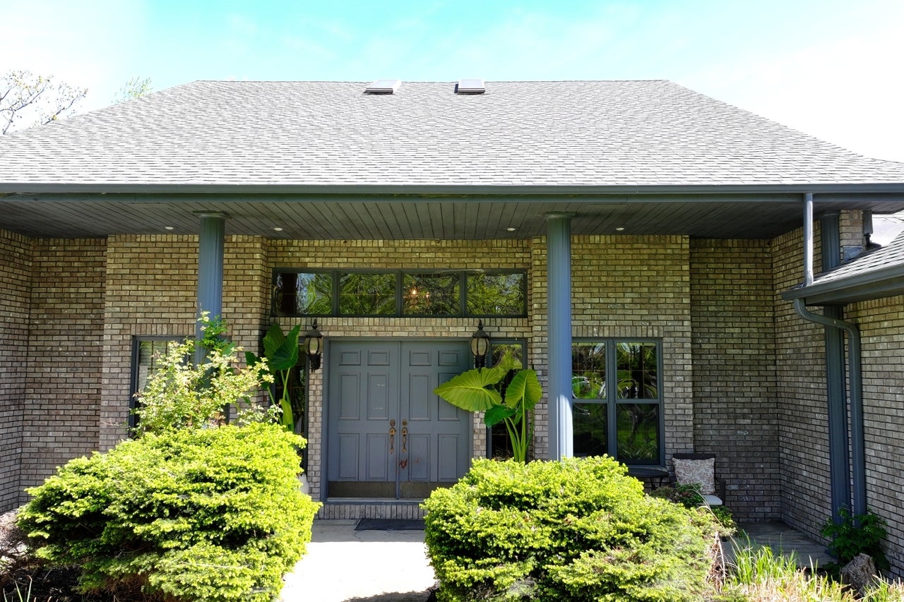 Valley Oaks Dr, Clinton, IA 52732 #1