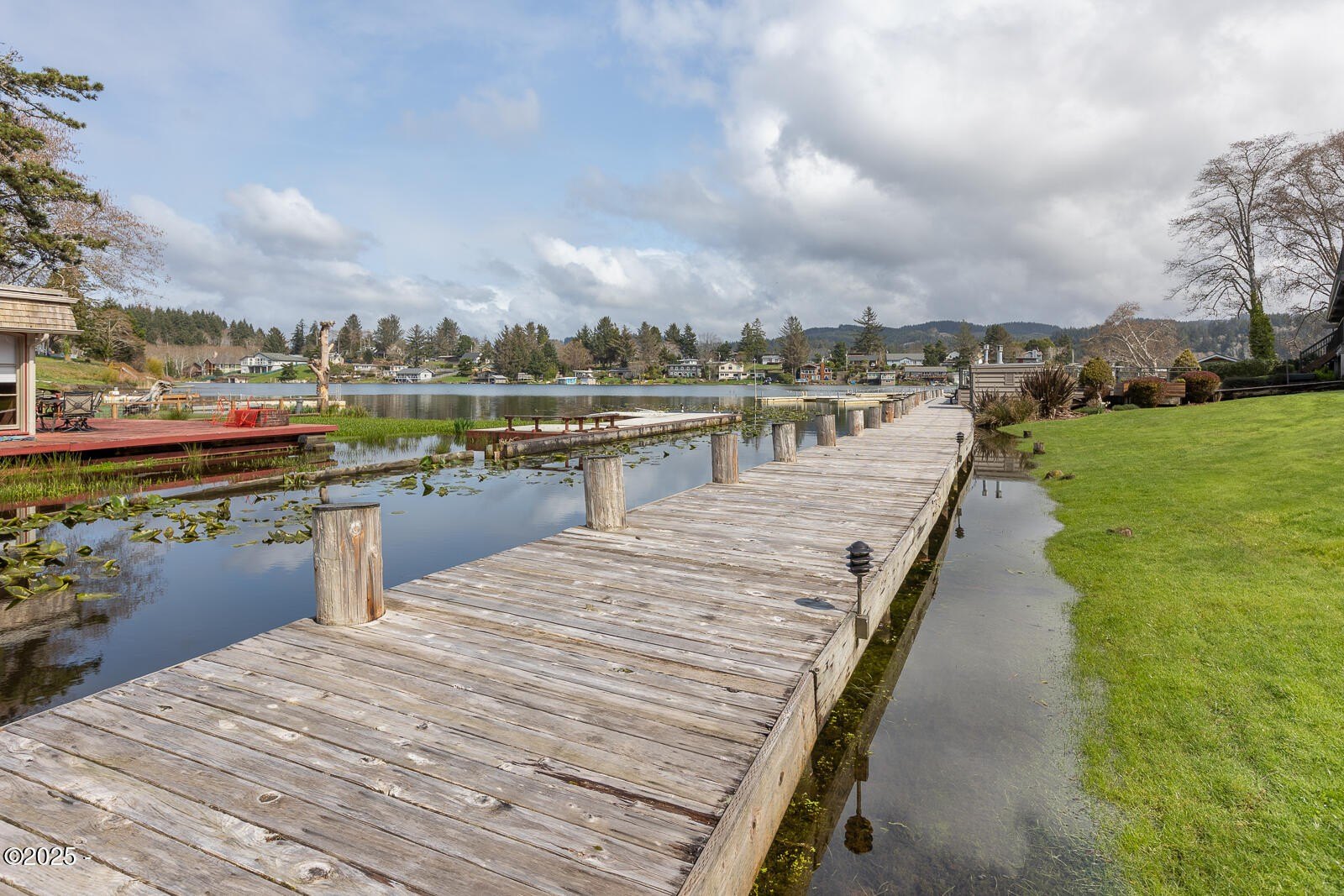 Lincoln City, Oregon, 97367, United States, 3 Bedrooms Bedrooms, ,2 BathroomsBathrooms,Residential,For Sale,1867179