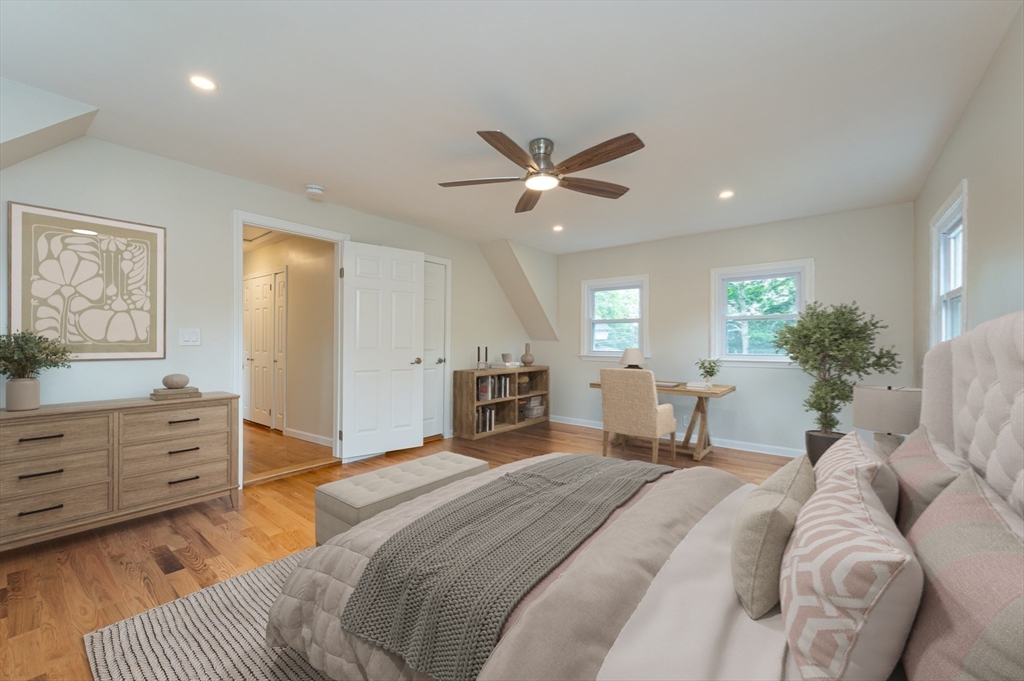 Hamilton, Massachusetts, 01982, United States, 3 Bedrooms Bedrooms, ,2 BathroomsBathrooms,Residential,For Sale,1934634