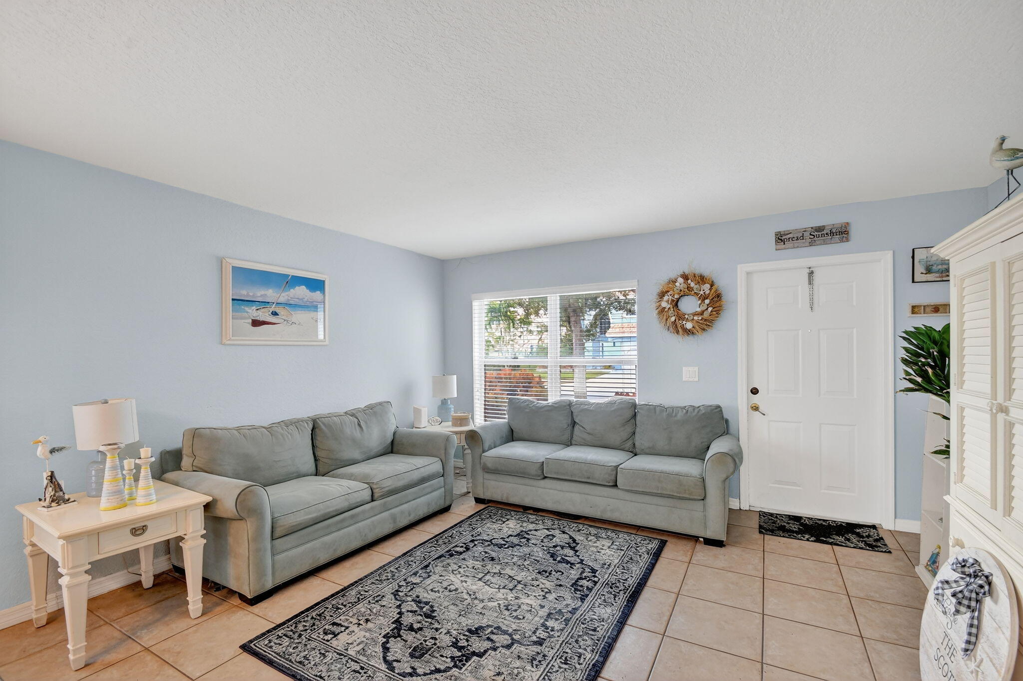 Lake Worth, Florida, 33463, United States, 4 Bedrooms Bedrooms, ,3 BathroomsBathrooms,Residential,For Sale,1995756