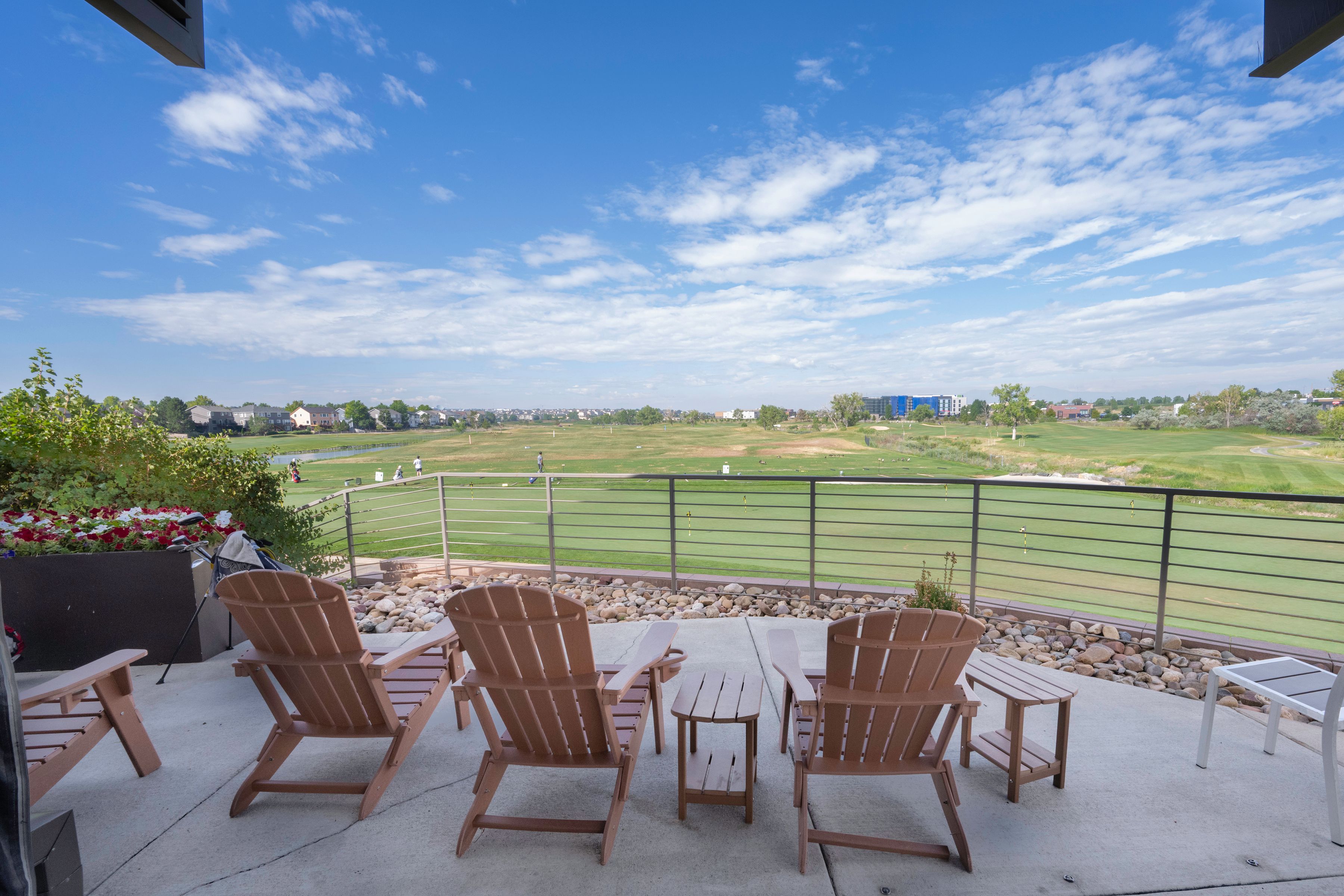  Lovingly Maintained Home in the Highly Sought-After Hunters Glen Community - 物件實景
