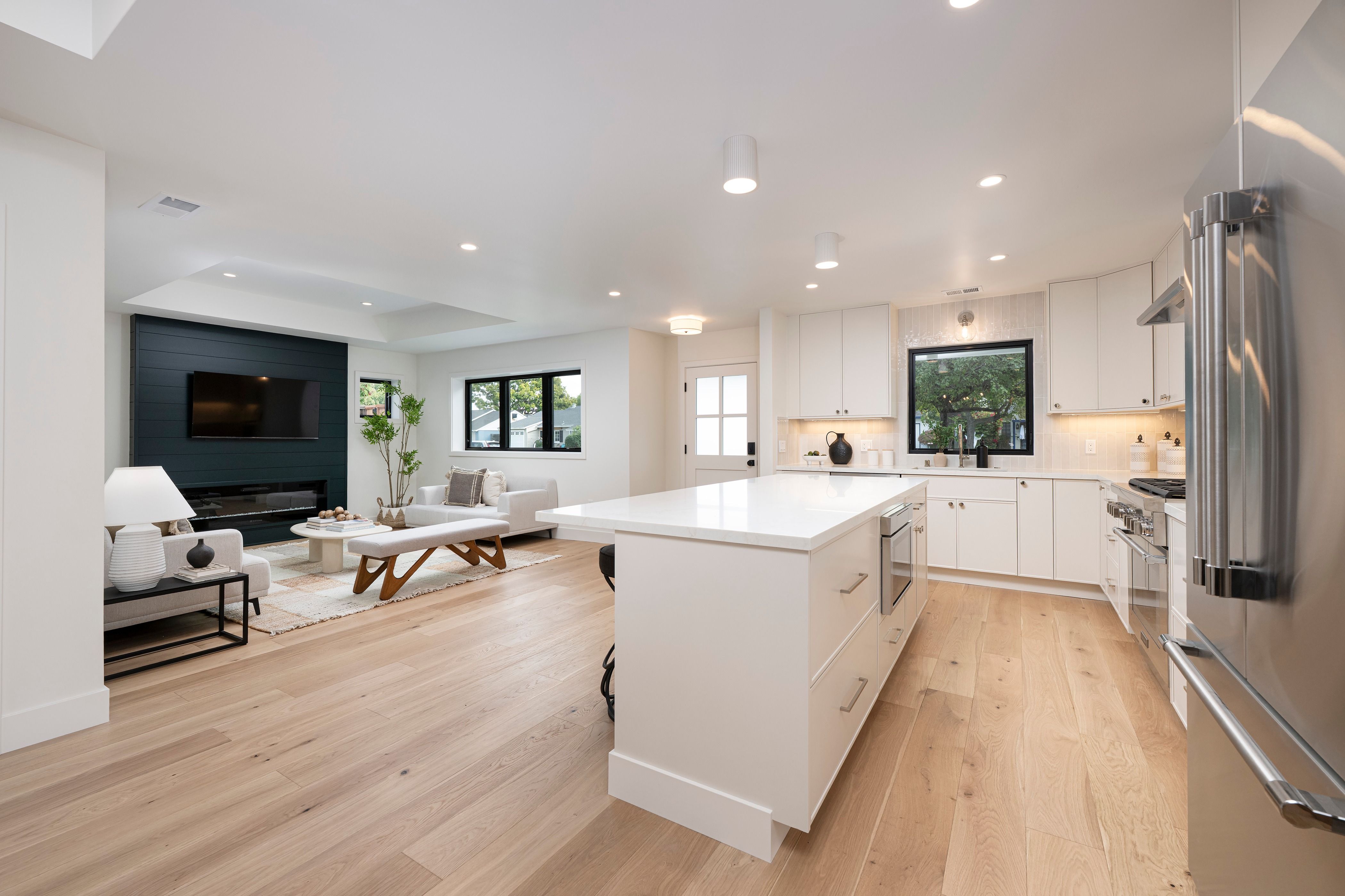  Newly Renovated California Rancher - 物件實景