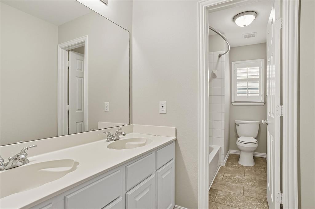 Trophy Club, Texas, 76262, United States, 4 Bedrooms Bedrooms, ,4 BathroomsBathrooms,Residential,For Sale,1983697