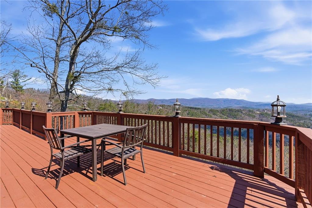 Dawsonville, Georgia, 30534, United States, 3 Bedrooms Bedrooms, ,3 BathroomsBathrooms,Residential,For Sale,2029990