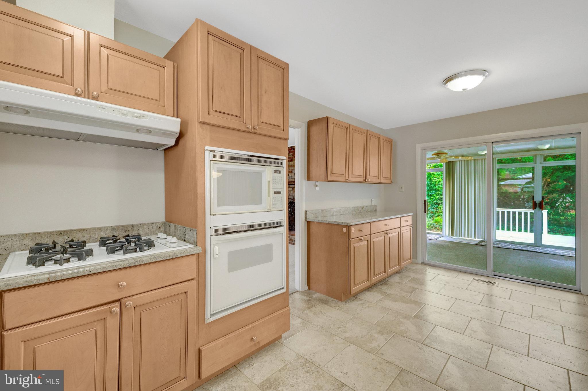 Fairfax, Virginia, 22033, United States, 4 Bedrooms Bedrooms, ,2 BathroomsBathrooms,Residential,For Sale,1927804