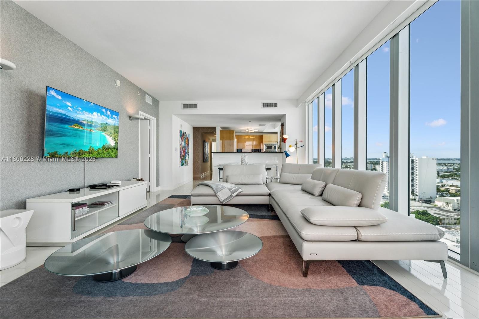 Miami Beach, Florida, 33141, United States, 2 Bedrooms Bedrooms, ,2 BathroomsBathrooms,Residential,For Sale,1803957