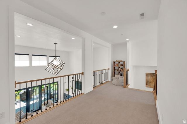 Draper, Utah, 84020, United States, 4 Bedrooms Bedrooms, ,4 BathroomsBathrooms,Residential,For Sale,2010415