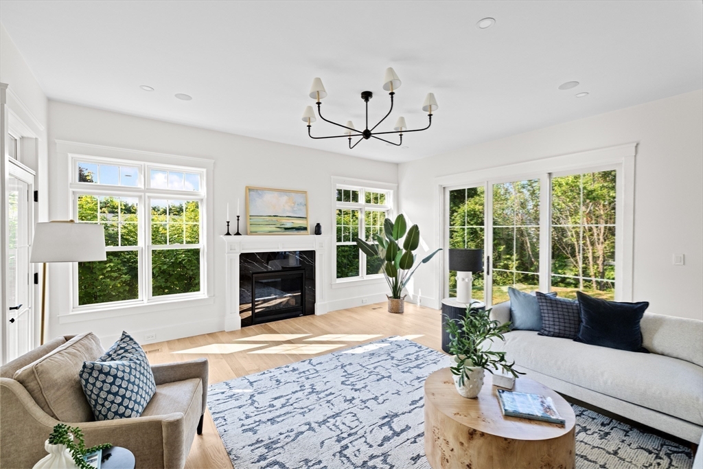 Hingham, Massachusetts, 02043, United States, 5 Bedrooms Bedrooms, ,6 BathroomsBathrooms,Residential,For Sale,1994867