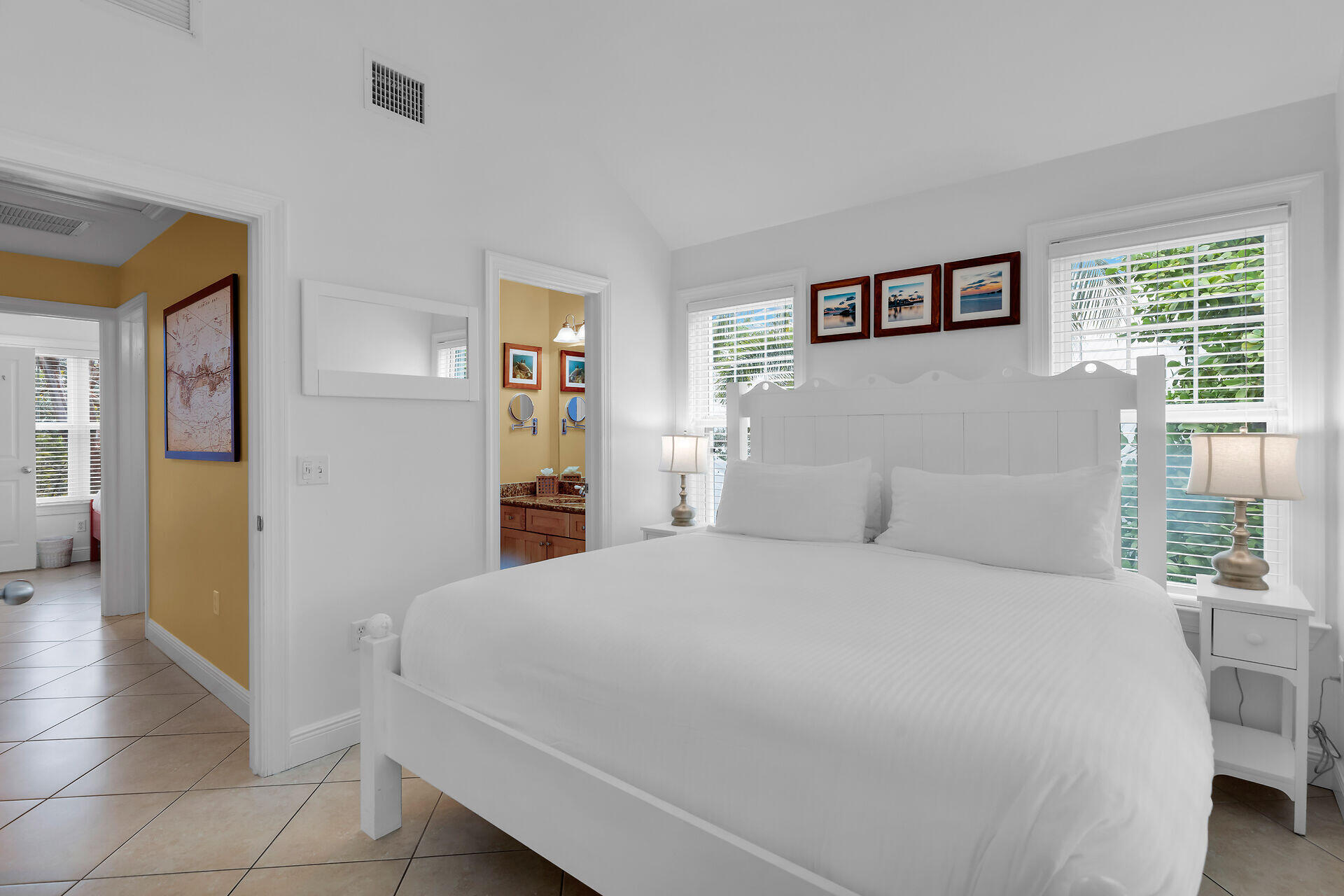 MARATHON, Florida, 33050, United States, 3 Bedrooms Bedrooms, ,4 BathroomsBathrooms,Residential,For Sale,1804124