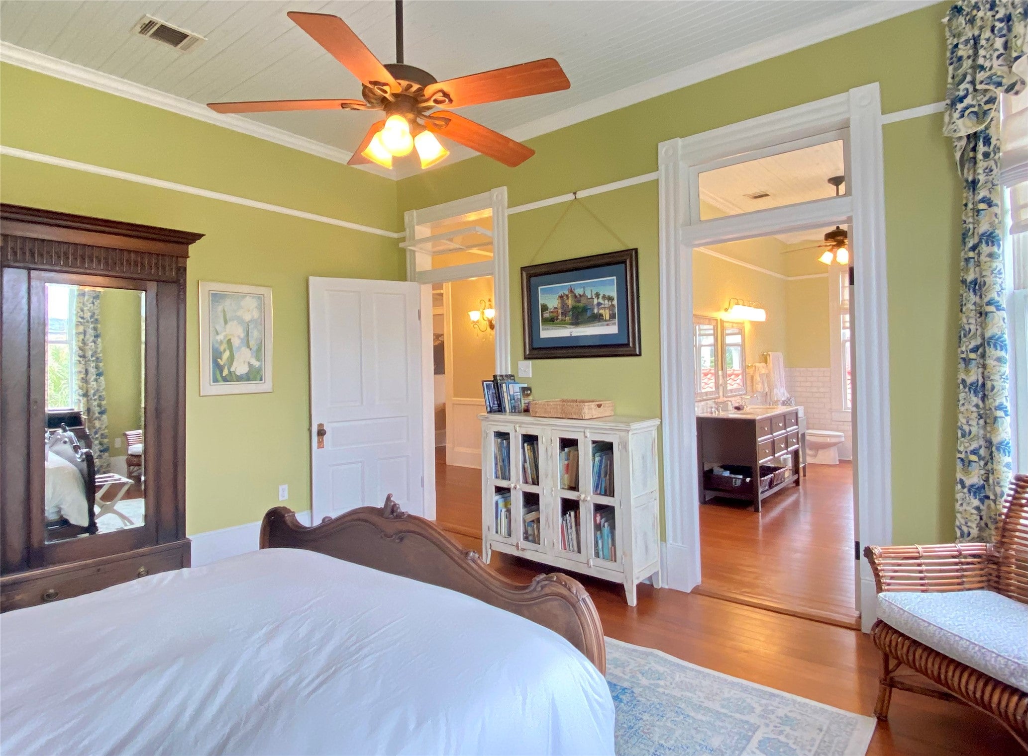 1409 Sealy Street, Galveston, Texas, 77550, United States, 6 Bedrooms Bedrooms, ,4 BathroomsBathrooms,Residential,For Sale,1409 Sealy Street,1683599