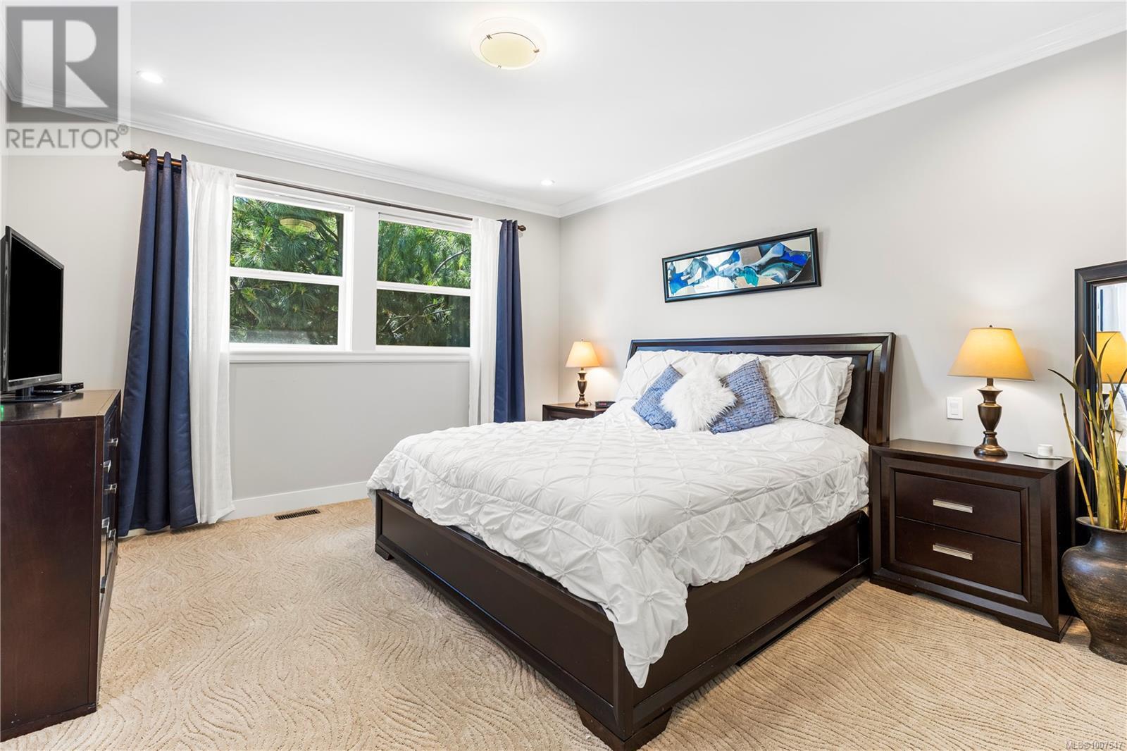 LANGFORD, British Columbia, V9B 0L2, CA, 5 Bedrooms Bedrooms, ,5 BathroomsBathrooms,Residential,For Sale,1896938