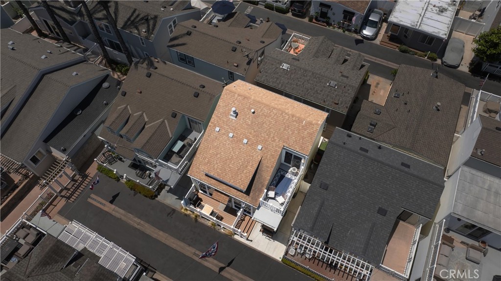 Newport Beach, California, 92663, United States, 2 Bedrooms Bedrooms, ,2 BathroomsBathrooms,Residential,For Sale,1877263