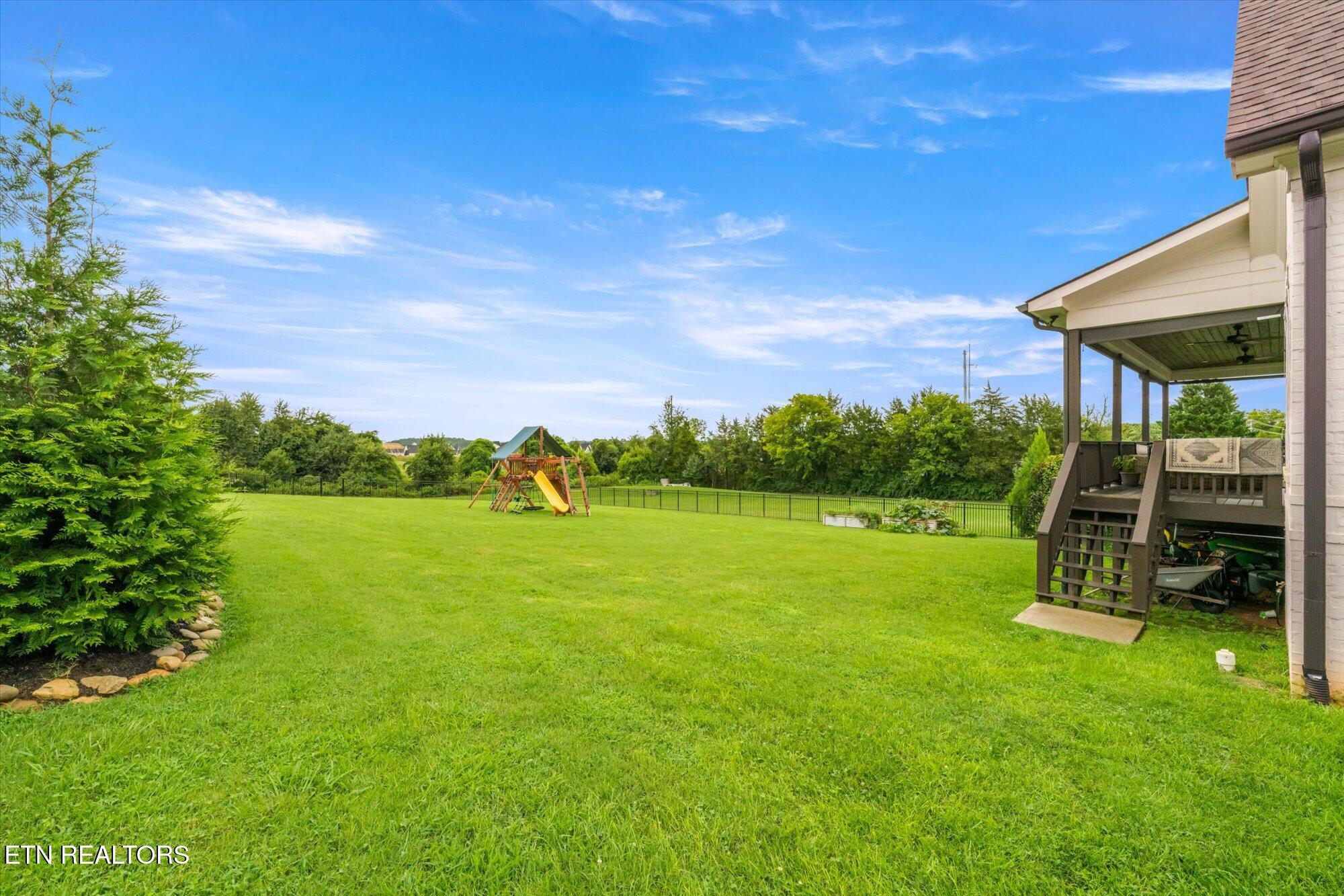 Knoxville, Tennessee, 37934, United States, 5 Bedrooms Bedrooms, ,4 BathroomsBathrooms,Residential,For Sale,1914277