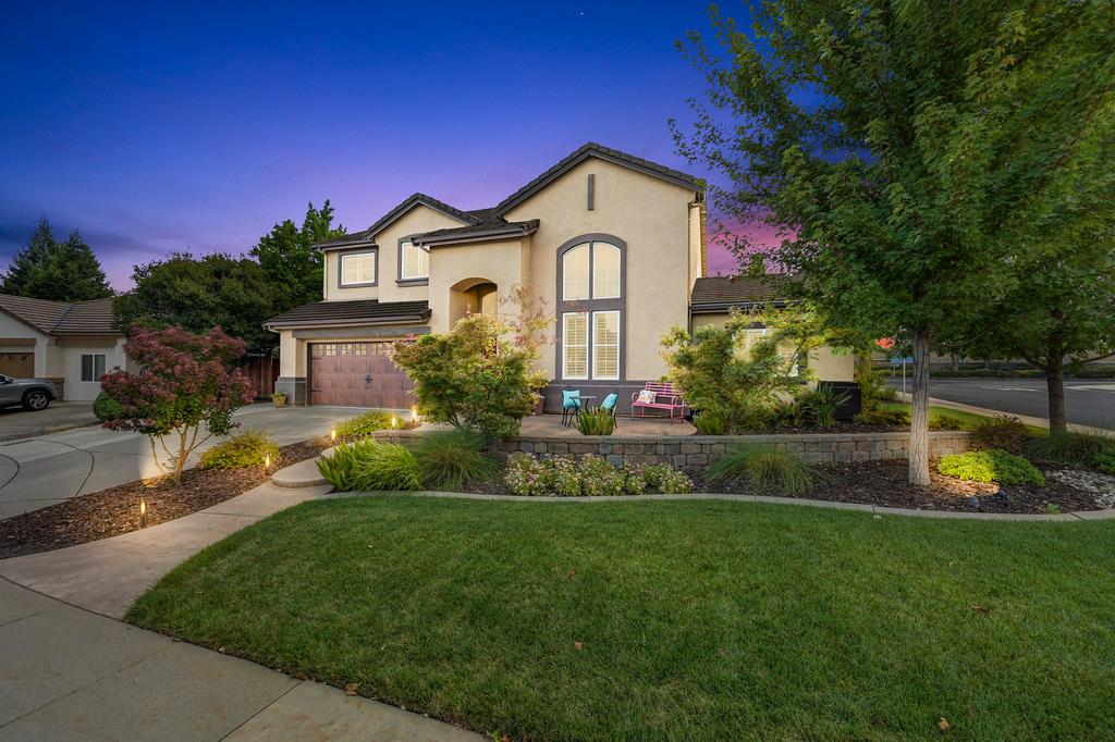 Roseville, California, 95747, United States, 6 Bedrooms Bedrooms, ,4 BathroomsBathrooms,Residential,For Sale,1940337