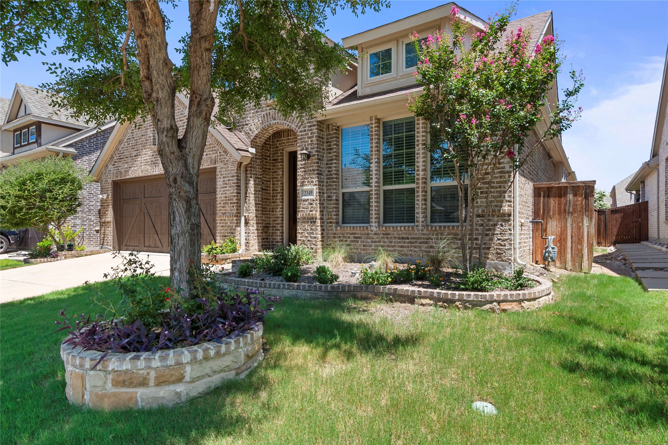 Carrollton, Texas, 75010, United States, 3 Bedrooms Bedrooms, ,2 BathroomsBathrooms,Residential,For Sale,1901690