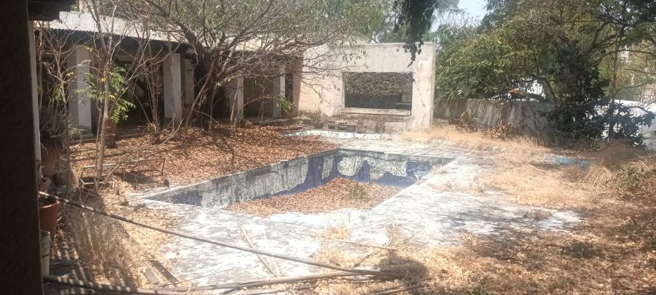Fraccionamiento Las Quintas, Calle 4.5, Cuernavaca, Morelos, 62446, Mexico, 3 Bedrooms Bedrooms, ,4 BathroomsBathrooms,Residential,For Sale,Fraccionamiento Las Quintas, Calle 4.5,1614358