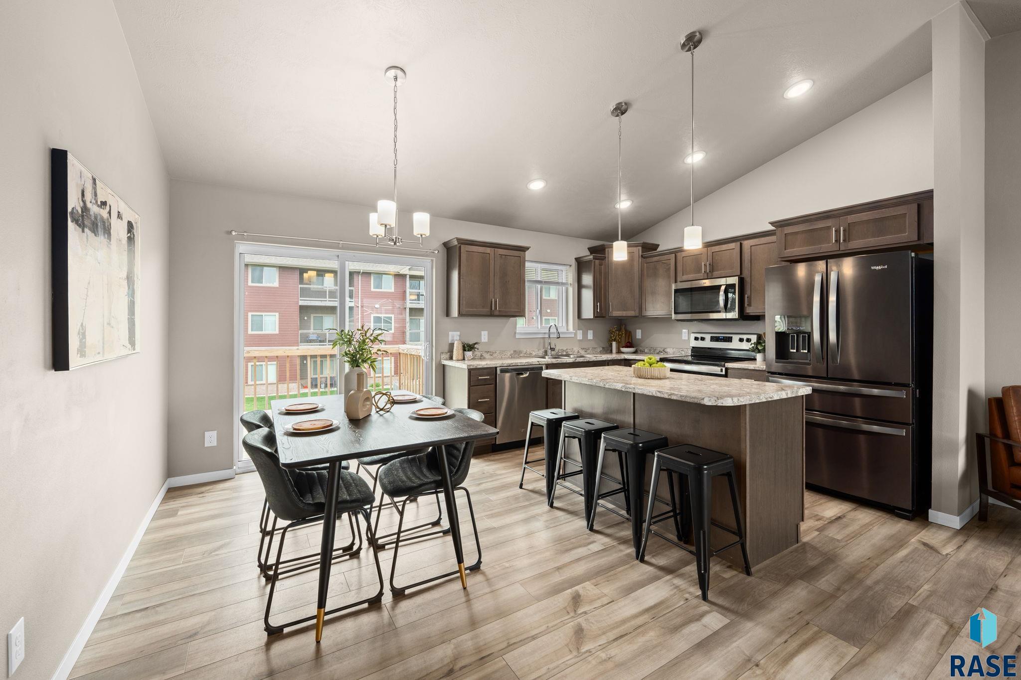 24th St, Sioux Falls, SD 57106 #1